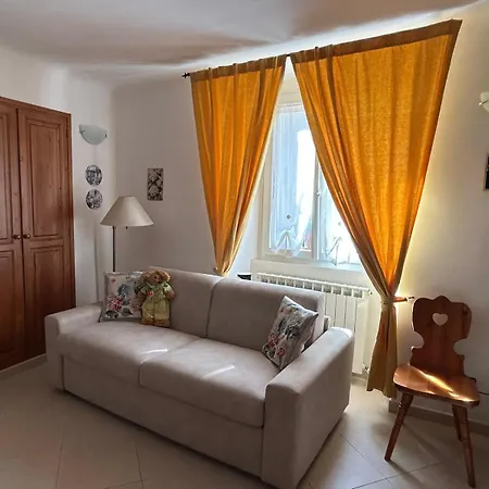 Casa Delle Ortensie Apartment *